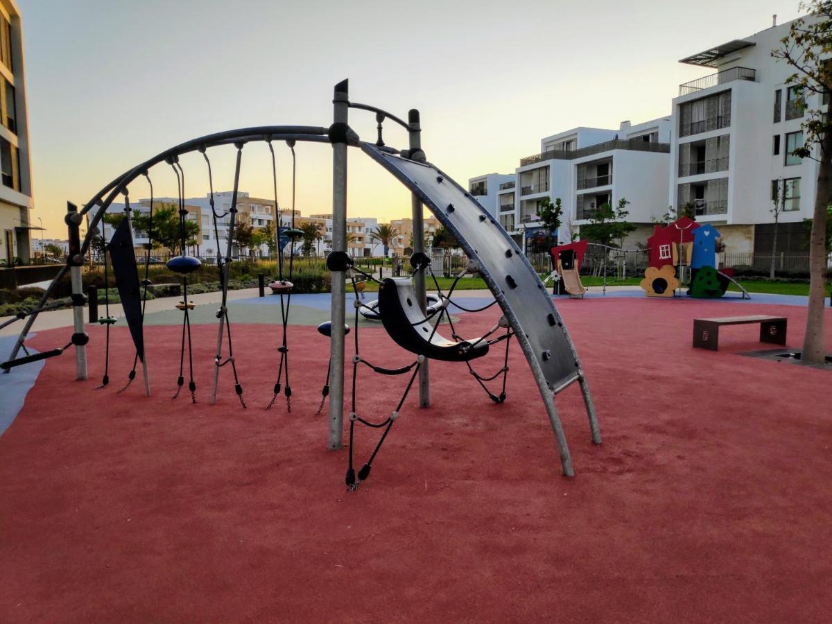 La Marina Luxury Apartment Fully Furnished Free Wifi, High Standard Residence, Amazing Prime Location Close To Restaurants, Transport, Beach And Bouregreg River Salé Esterno foto